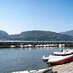 Esclusivo Fronte Lago, In Centro A Con Garage Como