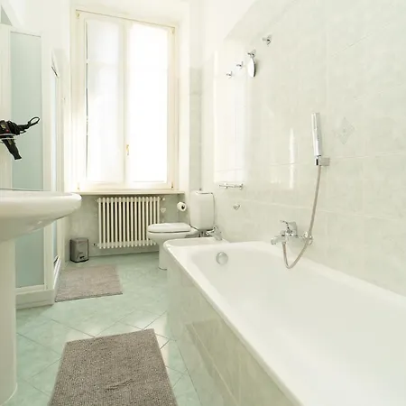 Esclusivo Fronte Lago, In Centro A Con Garage Appartement Côme