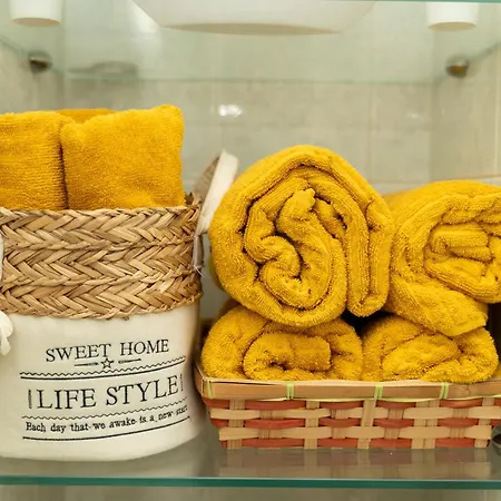 Appartement Esclusivo Fronte Lago, In Centro A Con Garage