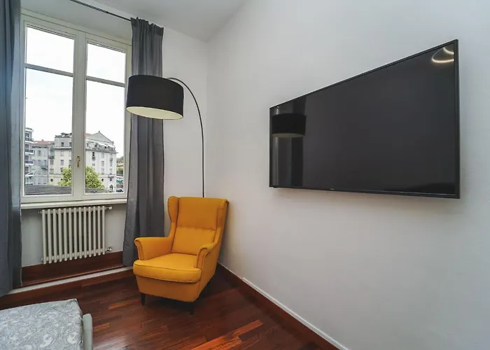 Esclusivo Fronte Lago, In Centro A Con Garage