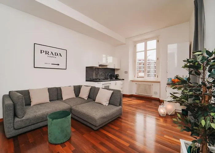 Esclusivo Fronte Lago, In Centro A Con Garage