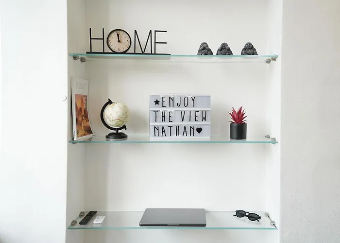 Esclusivo Fronte Lago, In Centro A Con Garage *