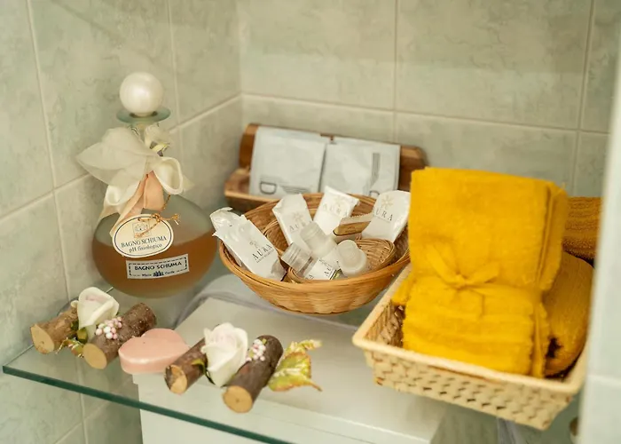 Esclusivo Fronte Lago, In Centro A Con Garage * كومو